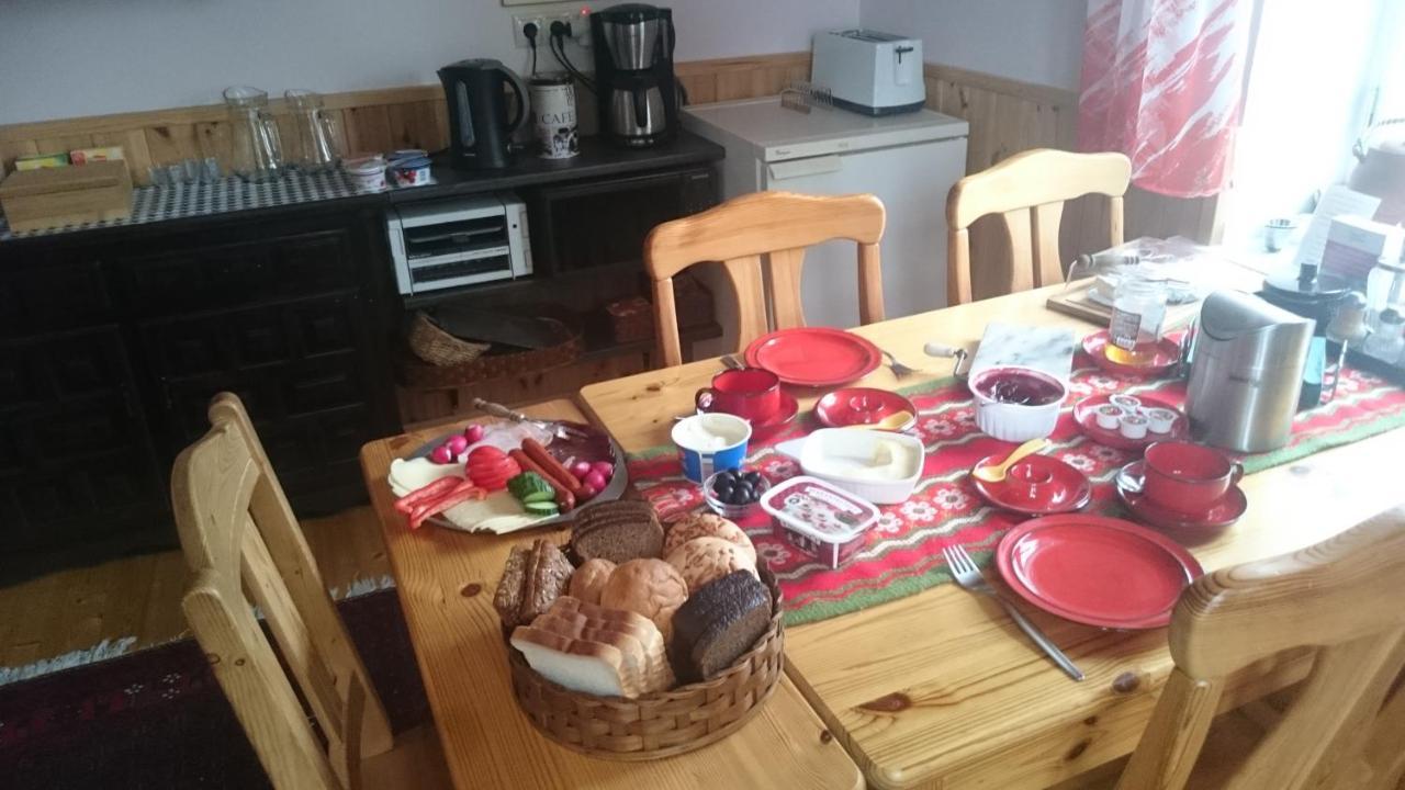 Vila Kalda Talu Tõlliste Exteriér fotografie
